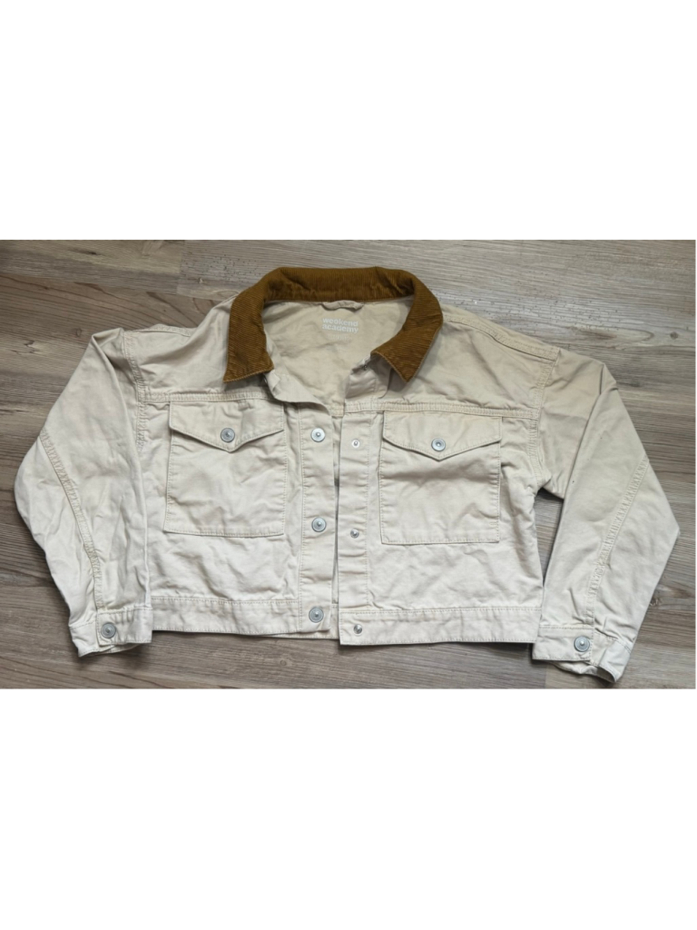 Girls Cropped khaki jacket from Weekend Academy sz 10/12